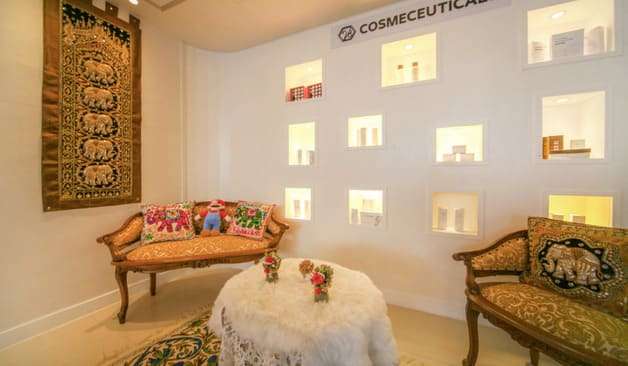 김해 내동 로엠테라피 대기실 실제 샵사진