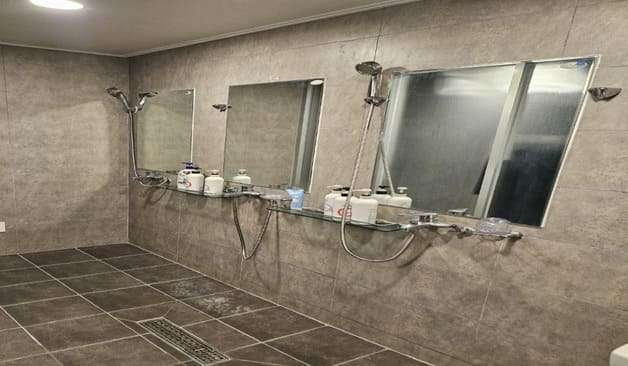 군산 수송동 슈가스웨디시 샤워실