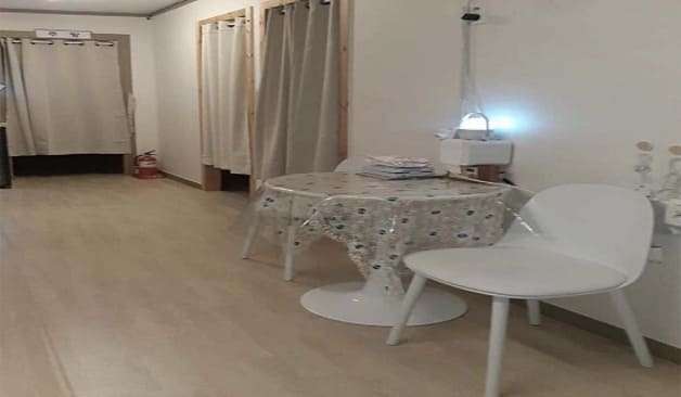 대구 대명동 THE휴식테라피 복도 실제 샵사진