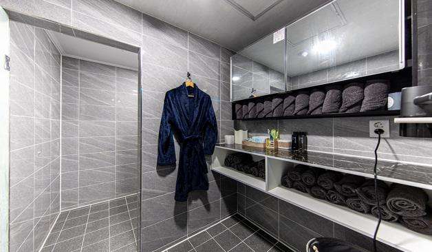 시흥 정왕동 J테라피 샤월실