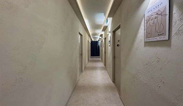 천안 불당동 U테라피 복도 실제 샵사진2