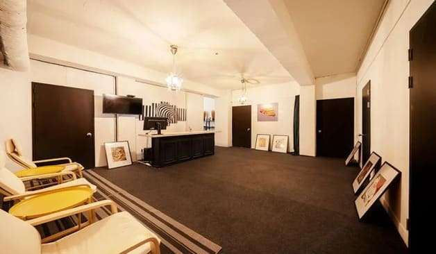 서초 논현역 카푸치노스웨디시 로비