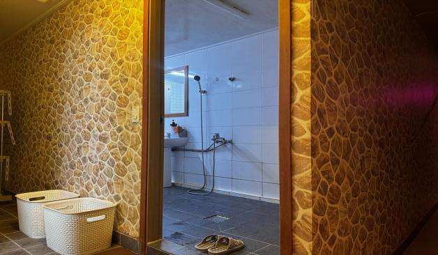 울산 호계동 차이나 발 마사지 샤워실