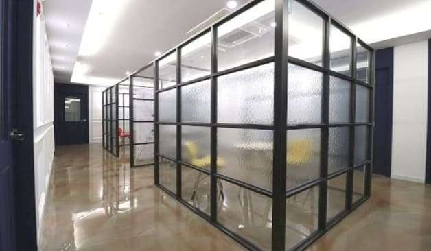 김포 구래동 아다모스웨디시 복도