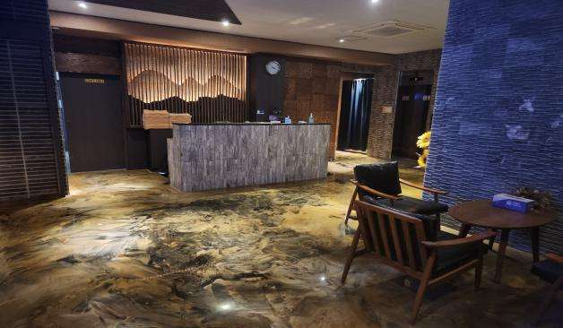 부산 부평동 남포테라피 카운터