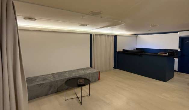 노원 상계동 온웨이브스웨디시 카운터 대기실