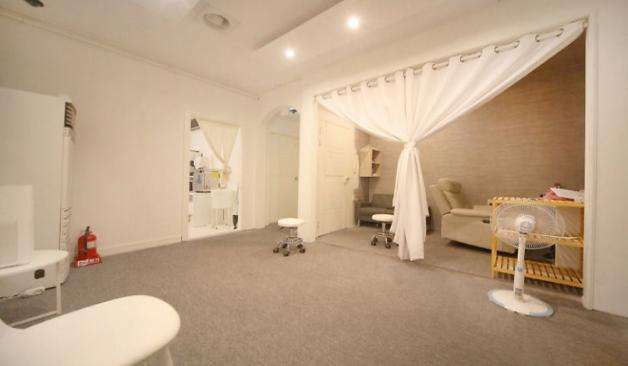 경주 동천동 스웨디시블루 거실