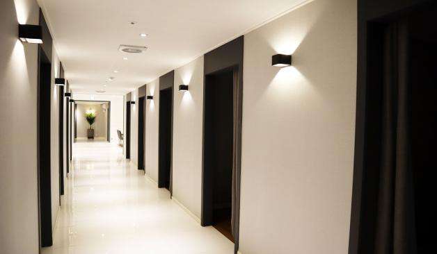 창원 상남동 W더타이 복도