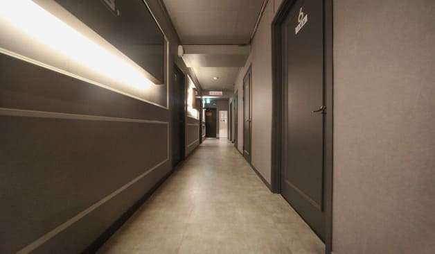 수원 탑동 더쉼테라피 복도1