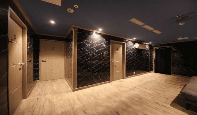 울산 달동 블랙타이 로비 2