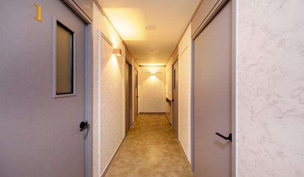 고양 화정동 골든스웨디시&아로마 복도1