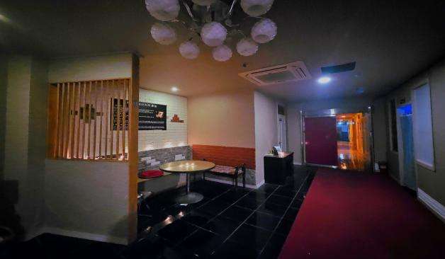 이천 창전동 로얄스웨디시 카운터2