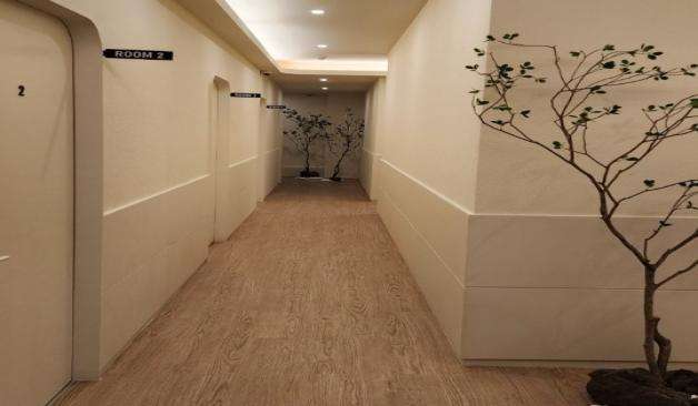 광주 첨단 더휴엠 마사지샵 복도2