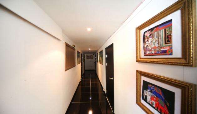 창원 마산 오동동 코리아타이 복도 실제 샵사진2