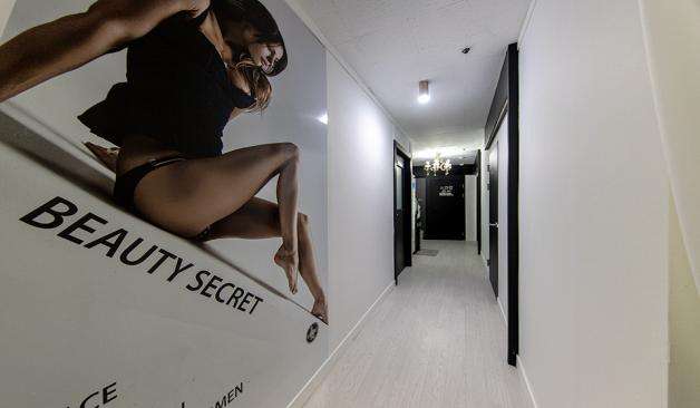 일산 장항동 1인샵 하와이스웨디시  복도