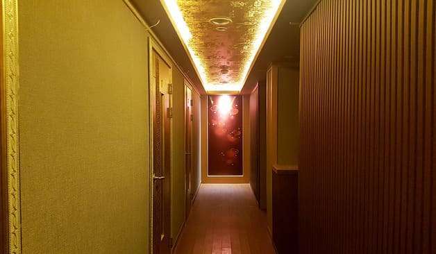 중랑구 묵동 로얄테라피 복도 실제 샵사진