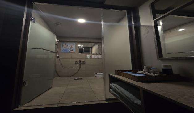 춘천 우두동 TTUK BANG 스웨디시 샤워실