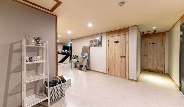 수원 영통 맑은날테라피 복도 3