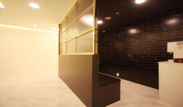 화성 동탄 레몬테라피 복도 실제 샵사진1