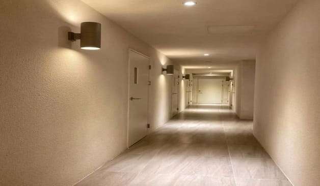 부산 대연동 애플테라피 복도 실제 샵사진