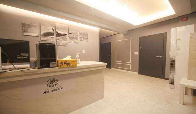 천안 성정동 에이스아트스웨디시 카운터 실제 샵사진