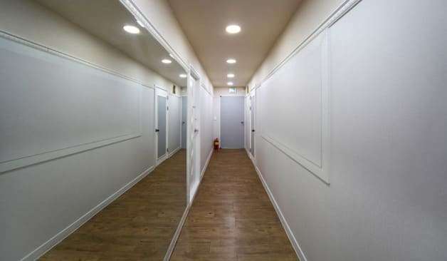 울산 달동 다온테라피 복도 실제 샵사진