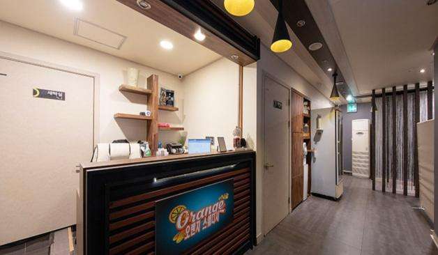 수원 인계동 오렌지스웨디시 카운터