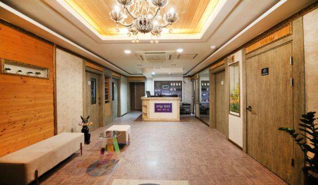 대구 수성동 에이스테라피  로비