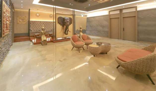 광주 신용동 하이타이 로비