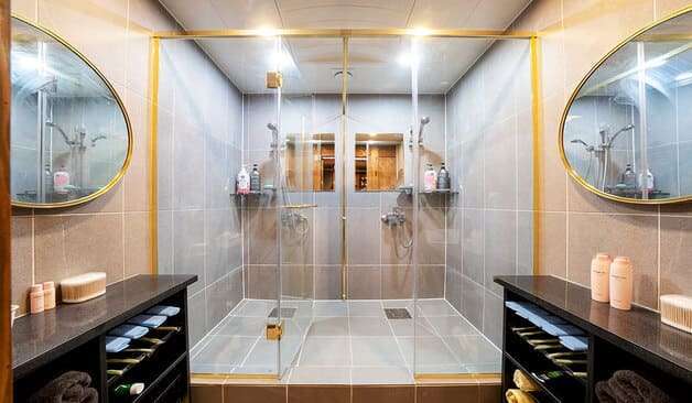 대구 감삼동 왕앤비마사지 샤워실