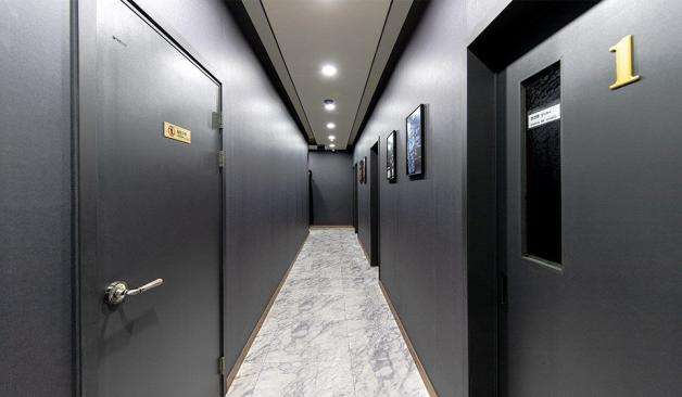 안산 고잔동 동아스웨디시 복도2