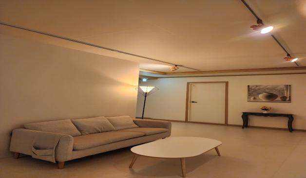 청주 봉명동 제이테라피 대기실 실제 샵사진