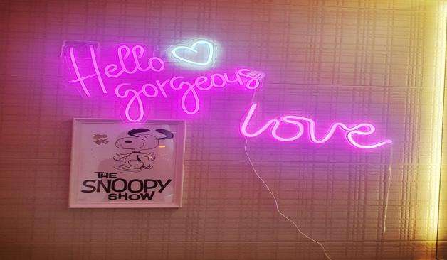 고양 원흥 1인샵 화사 네온간판 실제 샵사진