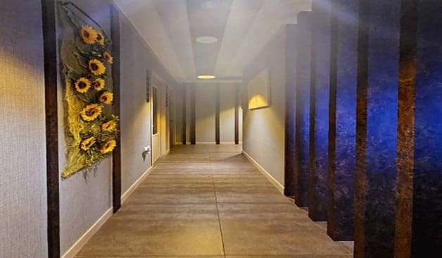 수원 인계동 오렌지스웨디시 복도