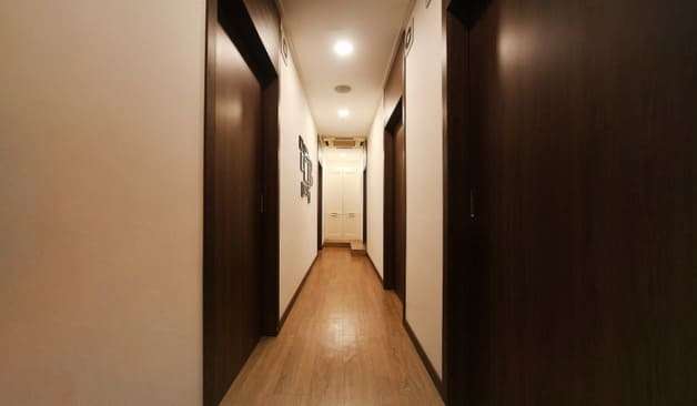 분당 정자 다올테라피 모던한 느낌의 복도 이미지3