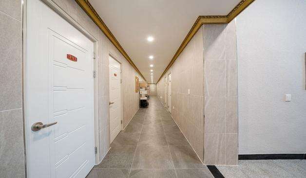 구미 원평동 로얄파타야마사지 복도 실제 샵사진3