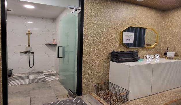 마포 홍대 써니스웨디시 욕실