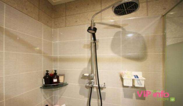 천안 성정동 달콤테라피 샤워실