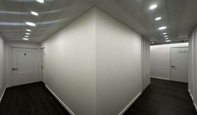 수원 인계동 프리덤 스웨디시 복도1