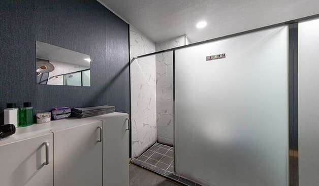 시흥 배곧 골드아로마테라피 청결한 샤워실 이미지1