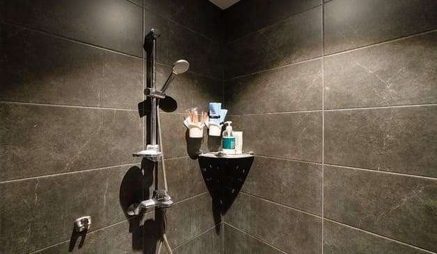 제주 연동 어썸아로마 샤워실