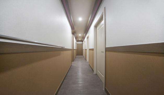 평택 강남스웨디시 복도1