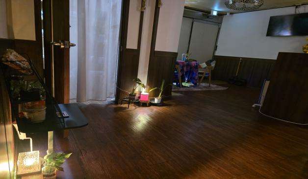 일산 장항동 바디문 왁싱테라피 복도 거실