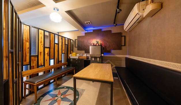 수원 인계동 개꿀테라피 편안한 대기공간 실제 샵사진