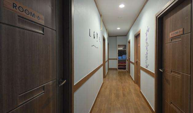 대구 신매동 루미테라피 복도