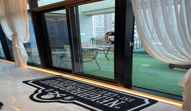 광주 우산동 하노이 야외 테라스