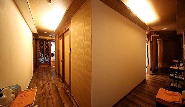 파주 금촌동 도원마사지 복도