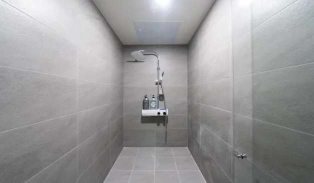 경산 옥산동 루체테라피 샤워실