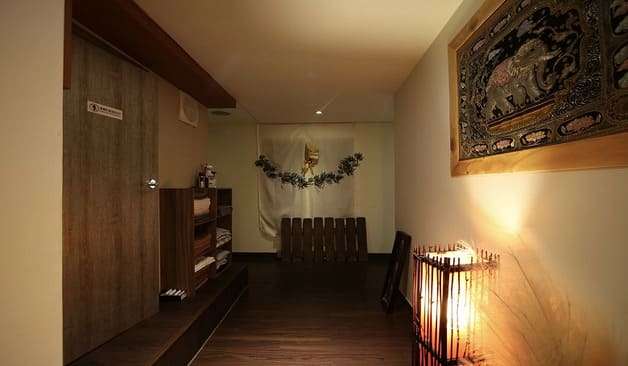 일산 장항동 한국마사지 복도4