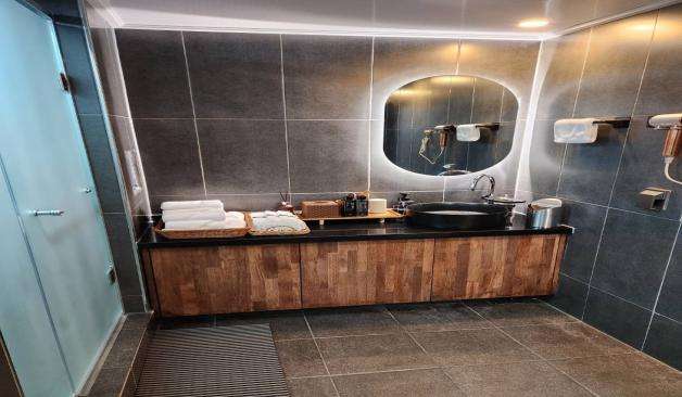 광양 중동 꿀테라피 샤워룸